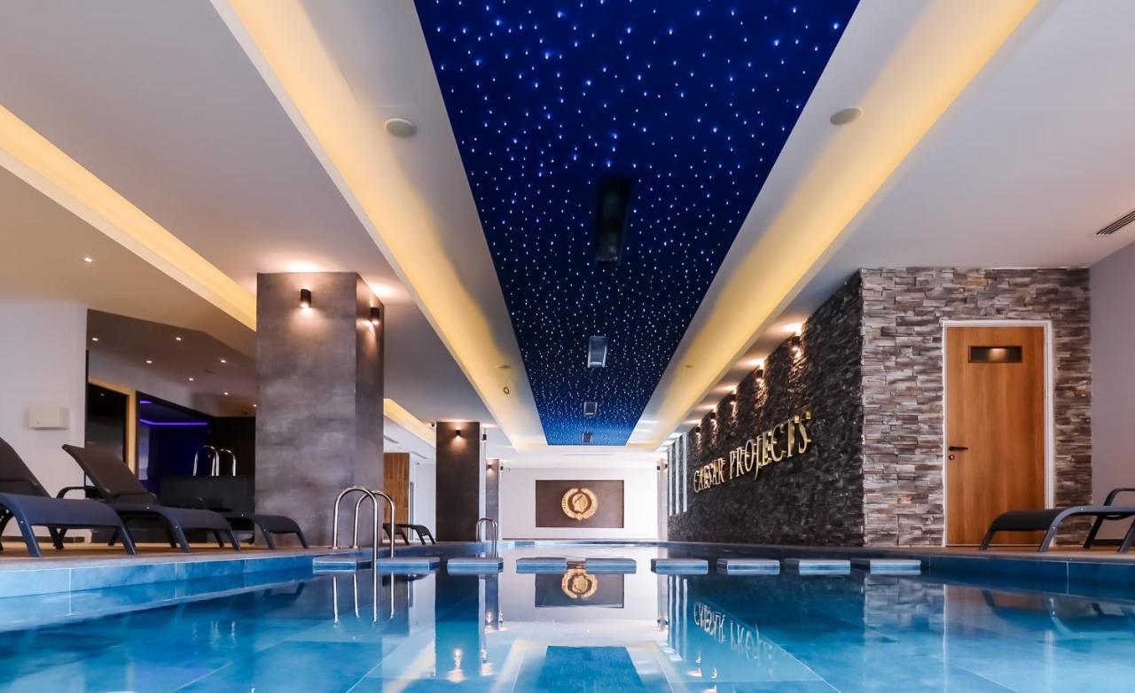 Luxury Sea View Two Bedroom Apartment In Caesar Resort & Spa, Long Beach Perivolia tou Trikomou Экстерьер фото